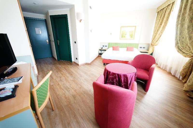 Rege Hotel San Donato Milanese Zewnętrze zdjęcie