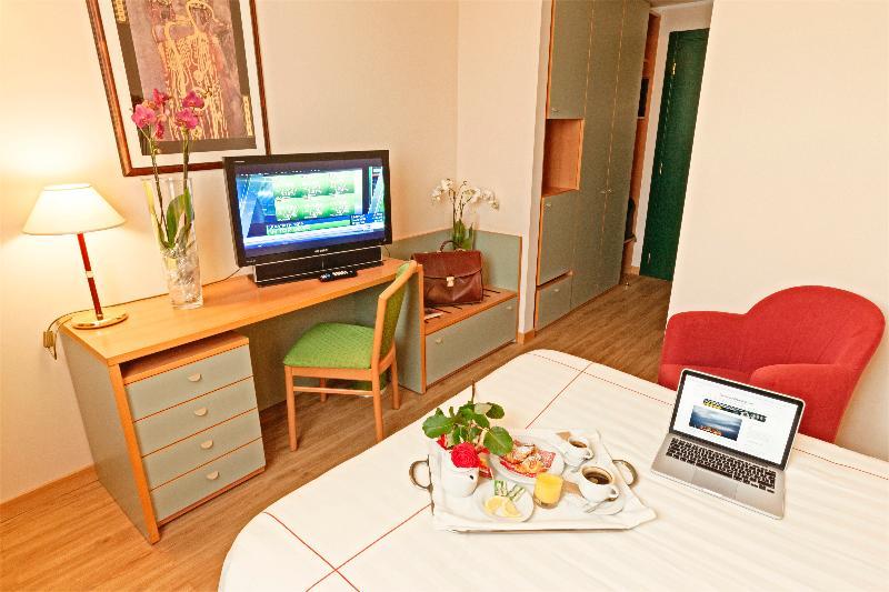 Rege Hotel San Donato Milanese Zewnętrze zdjęcie