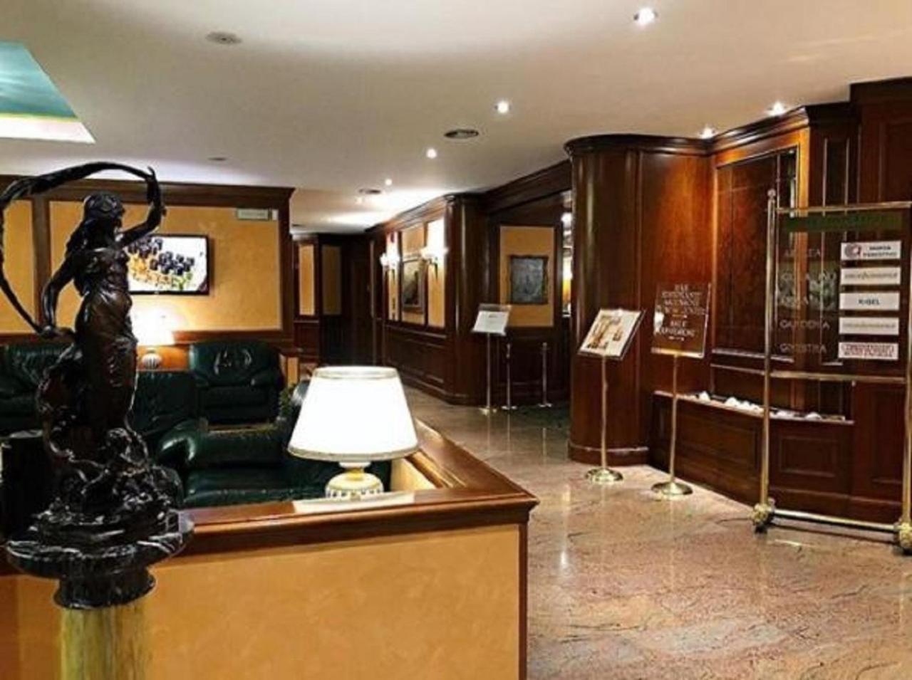 Rege Hotel San Donato Milanese Zewnętrze zdjęcie